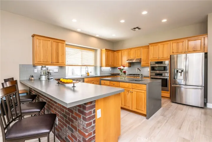 23840 Costa Mesa Way, Murrieta, California 92562