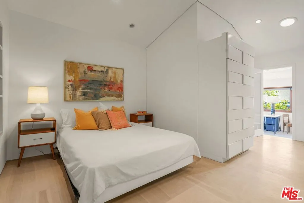 3462 Beethoven Street, Los Angeles, California 90066 home-pic-35