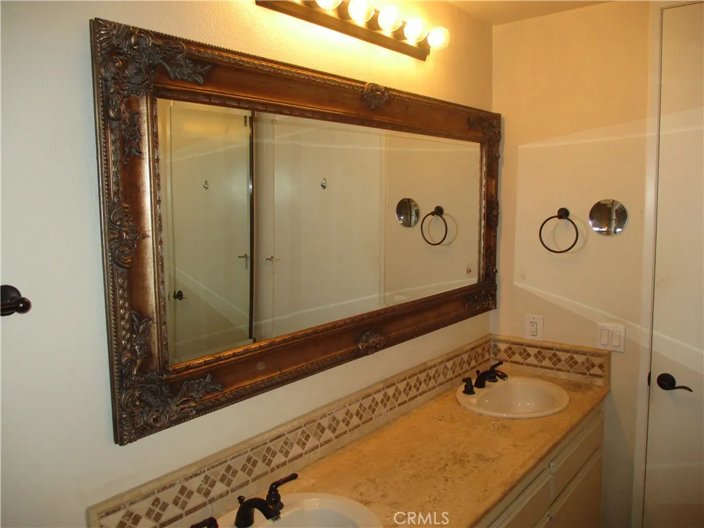 29161 Isleta Court, Cathedral City, California 92234 home-pic-9