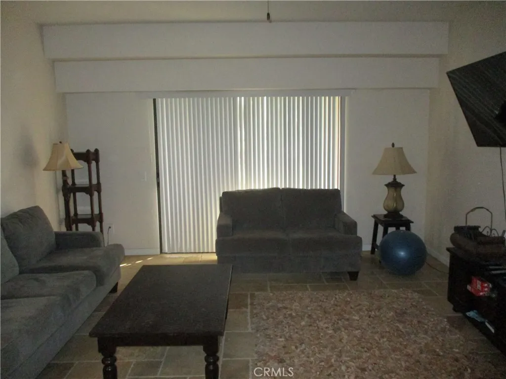 29161 Isleta Court, Cathedral City, California 92234 home-pic-15