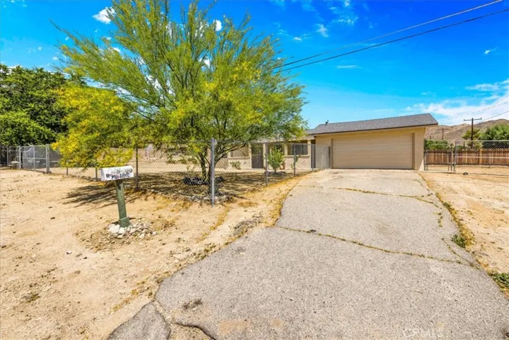 49466 Mojave Drive, Morongo Valley, California 92256