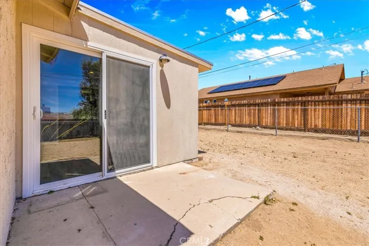 49466 Mojave Drive, Morongo Valley, California 92256