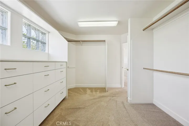 993 Las Palmas Way, San Luis Obispo, California 93401
