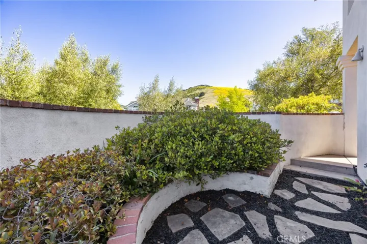 993 Las Palmas Way, San Luis Obispo, California 93401