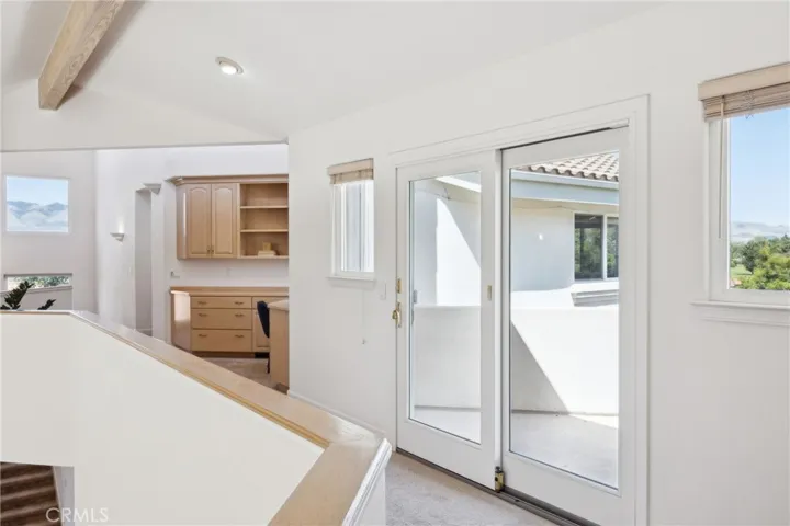 993 Las Palmas Way, San Luis Obispo, California 93401