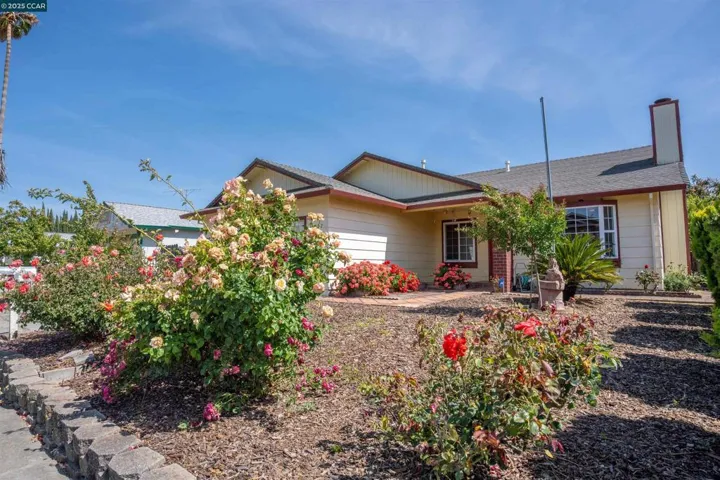1027 Pintail Dr, Suisun City, California 94585