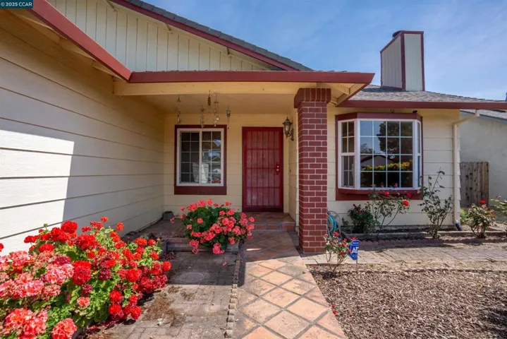 1027 Pintail Dr, Suisun City, California 94585