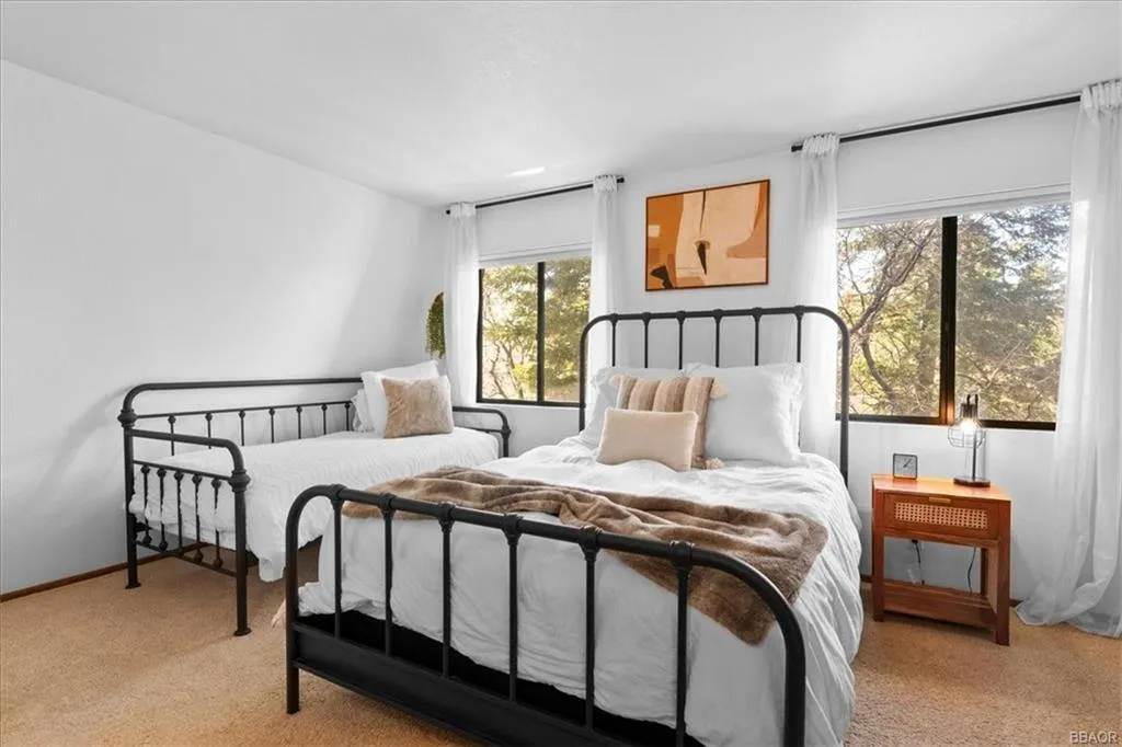 1635 Cascade Road, Big Bear, California 92314 home-pic-17