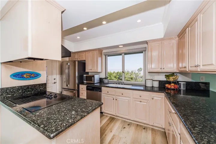 4805 Falcon Rock Place, Rancho Palos Verdes, California 90275