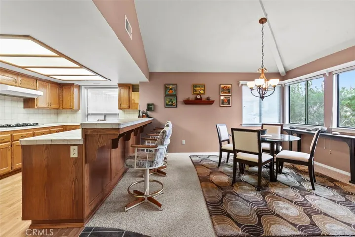 1555 Cordova Drive, San Luis Obispo, California 93405