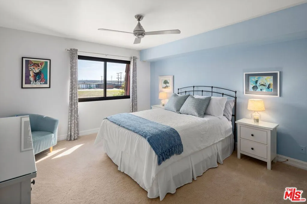 8828 Pershing Drive 313, Playa Del Rey, California 90293 home-pic-21