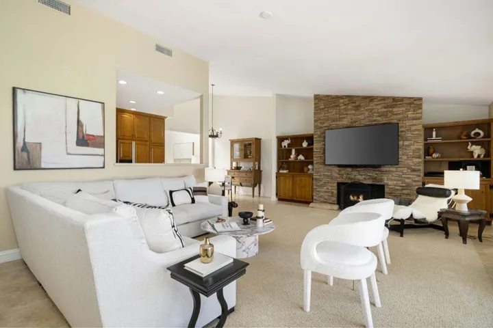 27-web-or-mls-JKGuadalupe_OPMG_0525_027