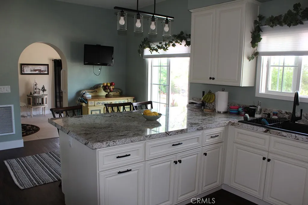 18029 Broomall Avenue, Lake Elsinore, California 92530 home-pic-57