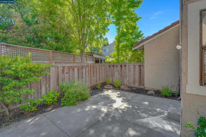 2103 Lost Lake Pl, Martinez, California 94553