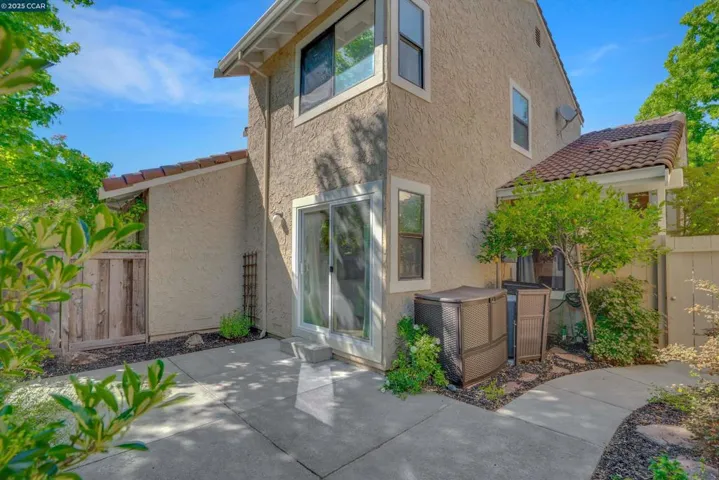 2103 Lost Lake Pl, Martinez, California 94553