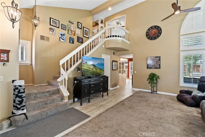 11395 Foxglove Lane, Corona, California 92878