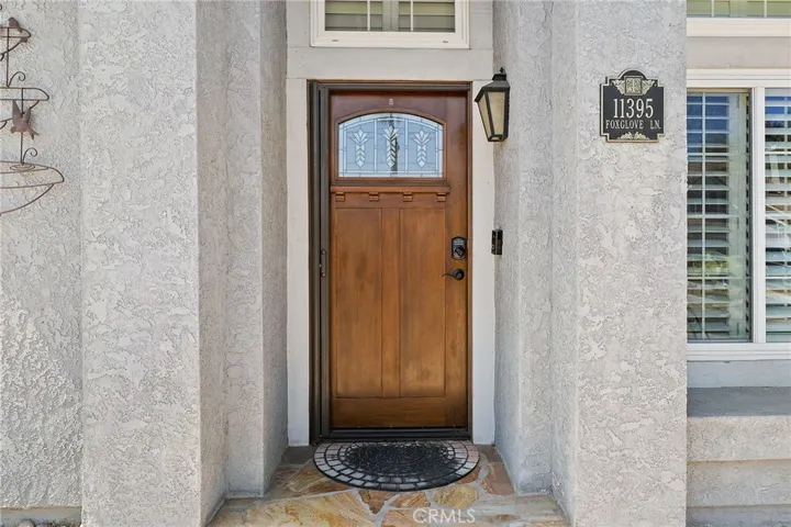 11395 Foxglove Lane, Corona, California 92878