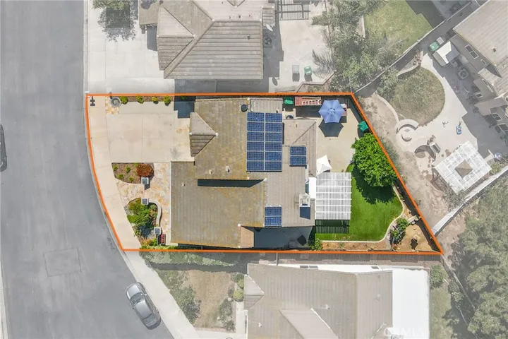 11395 Foxglove Lane, Corona, California 92878