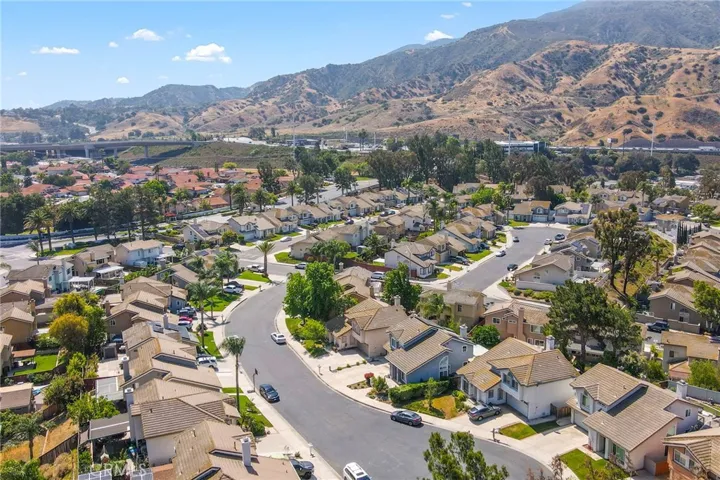 11395 Foxglove Lane, Corona, California 92878