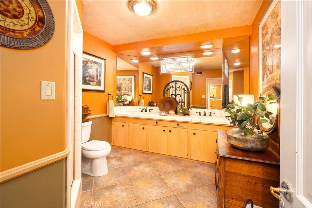 3152 Parkside Drive, San Bernardino, California 92404 home-pic-51