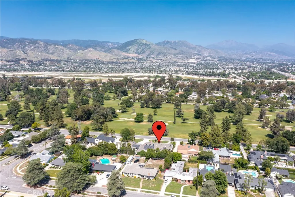 3152 Parkside Drive, San Bernardino, California 92404 home-pic-6