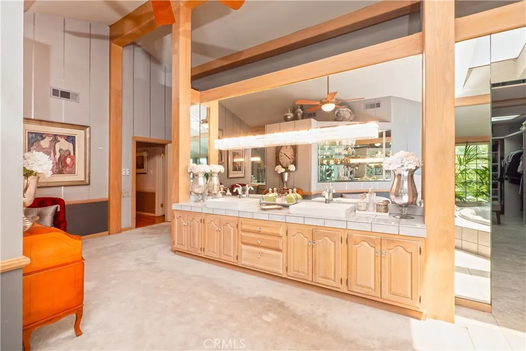3152 Parkside Drive, San Bernardino, California 92404 home-pic-36