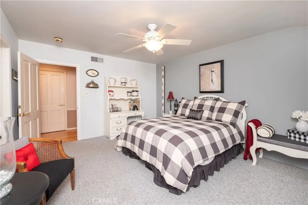 3152 Parkside Drive, San Bernardino, California 92404 home-pic-43