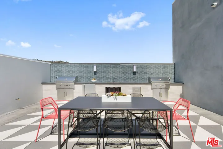 1001 N Fairfax Avenue Ph1, West Hollywood, California 90046