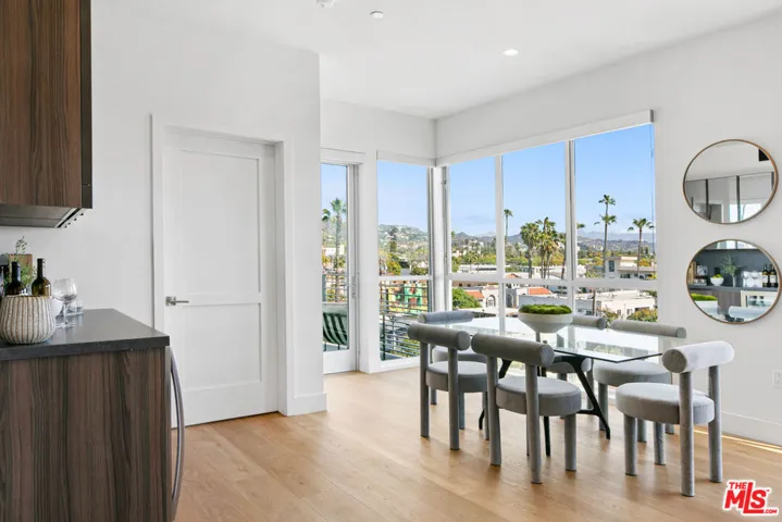 1001 N Fairfax Avenue Ph1, West Hollywood, California 90046