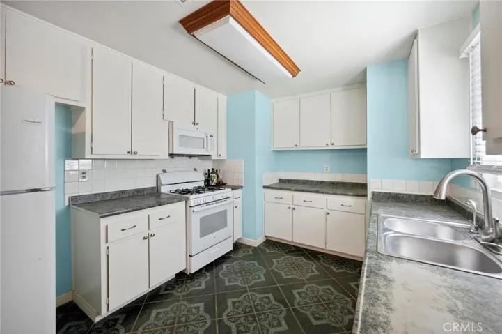 41125 179th Street E, Lancaster, California 93535