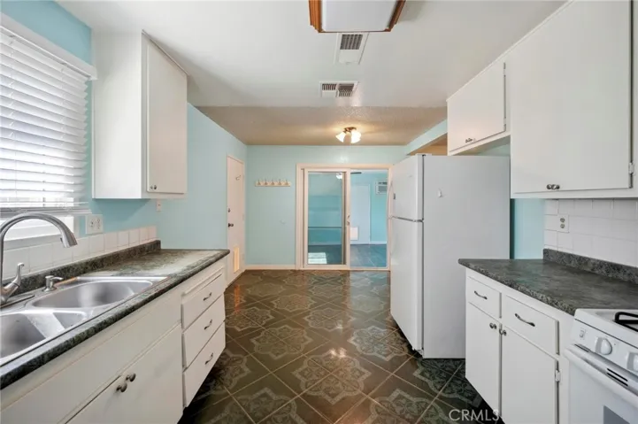 41125 179th Street E, Lancaster, California 93535