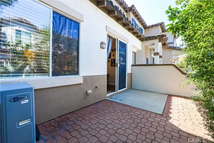 2348 Sunningdale Drive, Tustin, California 92782