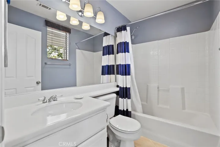 Ensuite bathroom for secondary bedroom.