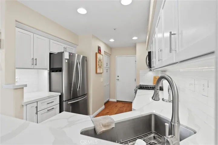 Plenty of cabinet space!
