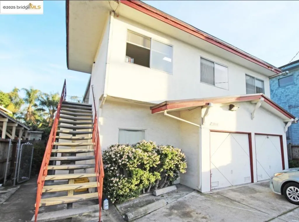 3044 Capp St, Oakland, California 94602 home-pic-19