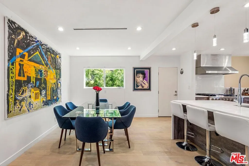 5860 Alcove Avenue, Valley Village, California 91607 home-pic-5