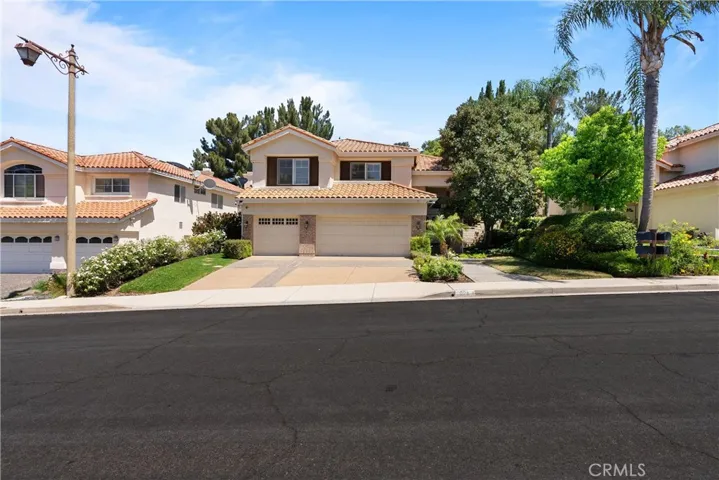 872 South Briar Rose Lane, Anaheim Hills, California 92808