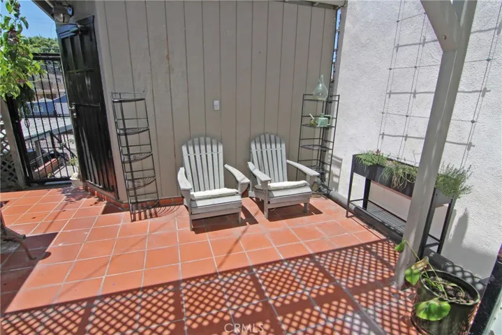 1135 N La Brea Avenue, Inglewood, California 90302