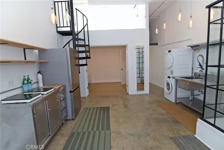1135 N La Brea Avenue, Inglewood, California 90302
