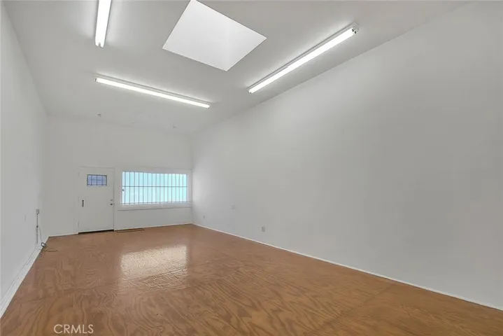 1135 N La Brea Avenue, Inglewood, California 90302