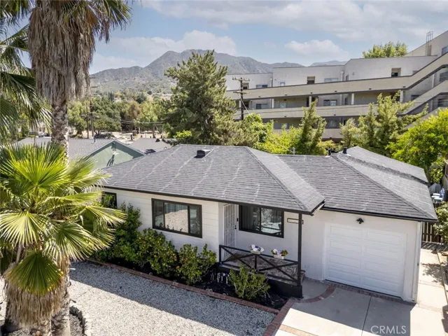 10654 Mcclemont Avenue, Tujunga, California 91042