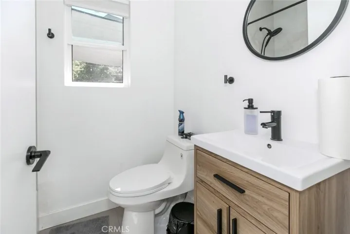 10654 Mcclemont Avenue, Tujunga, California 91042
