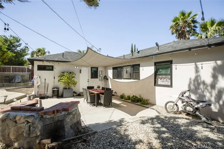 10654 Mcclemont Avenue, Tujunga, California 91042