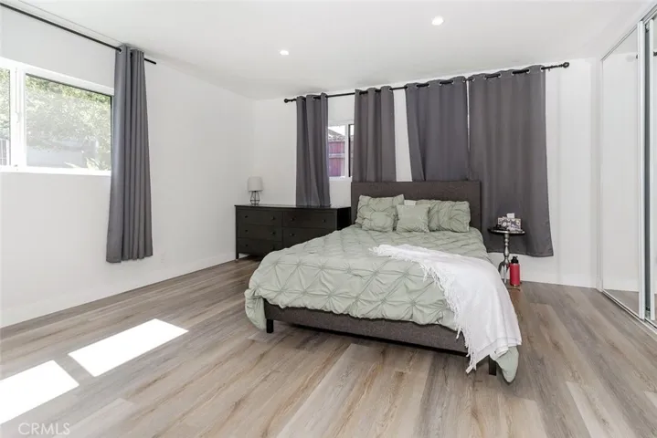 10654 Mcclemont Avenue, Tujunga, California 91042