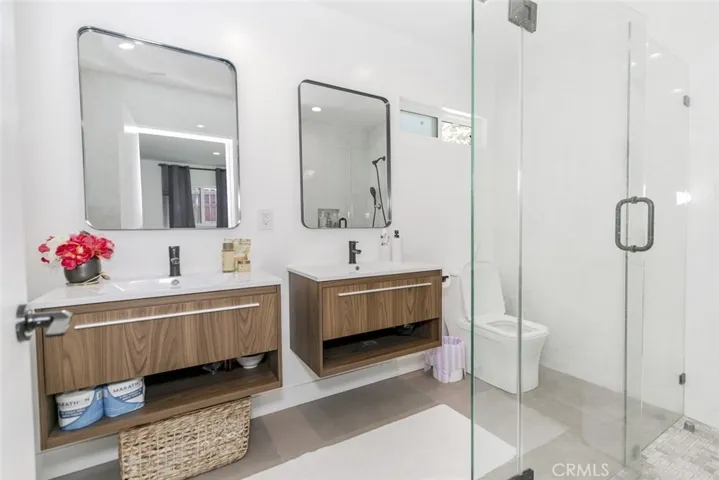 10654 Mcclemont Avenue, Tujunga, California 91042