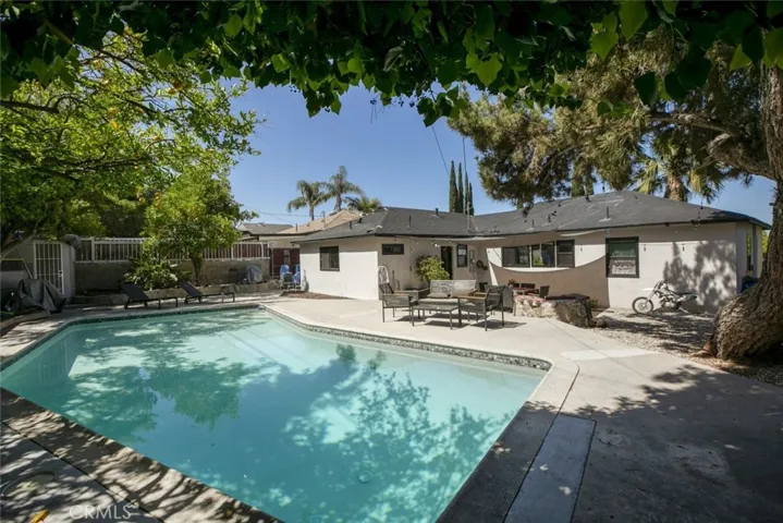10654 Mcclemont Avenue, Tujunga, California 91042