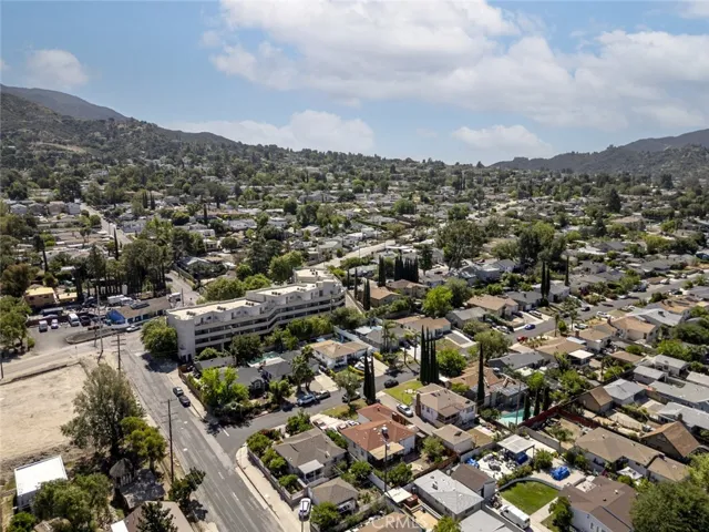 10654 Mcclemont Avenue, Tujunga, California 91042