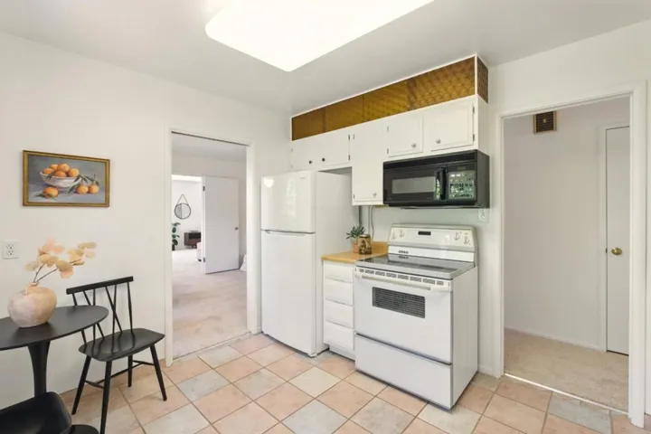 610 Hiller Street, Belmont, California 94002