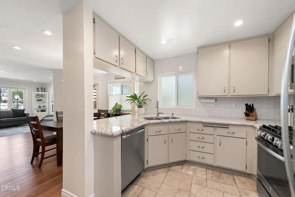1225 Mission Verde Drive, Camarillo, California 93012 home-pic-8