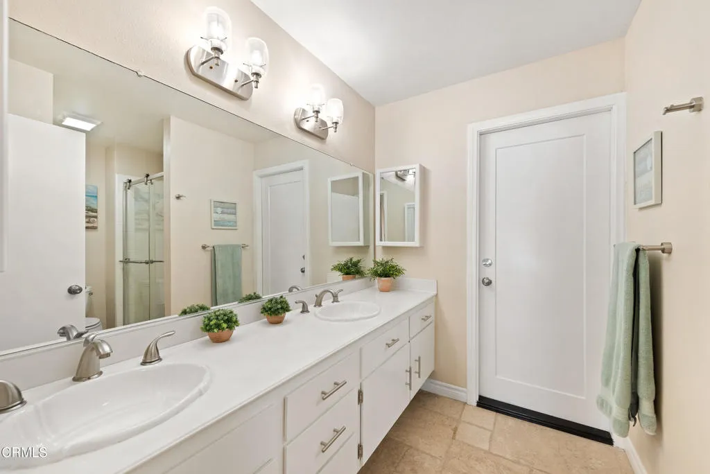 1225 Mission Verde Drive, Camarillo, California 93012 home-pic-18